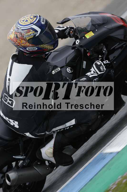 Archiv-2025/02 28.-31.01.2025 Moto Center Thun Jerez/gruen-green/63